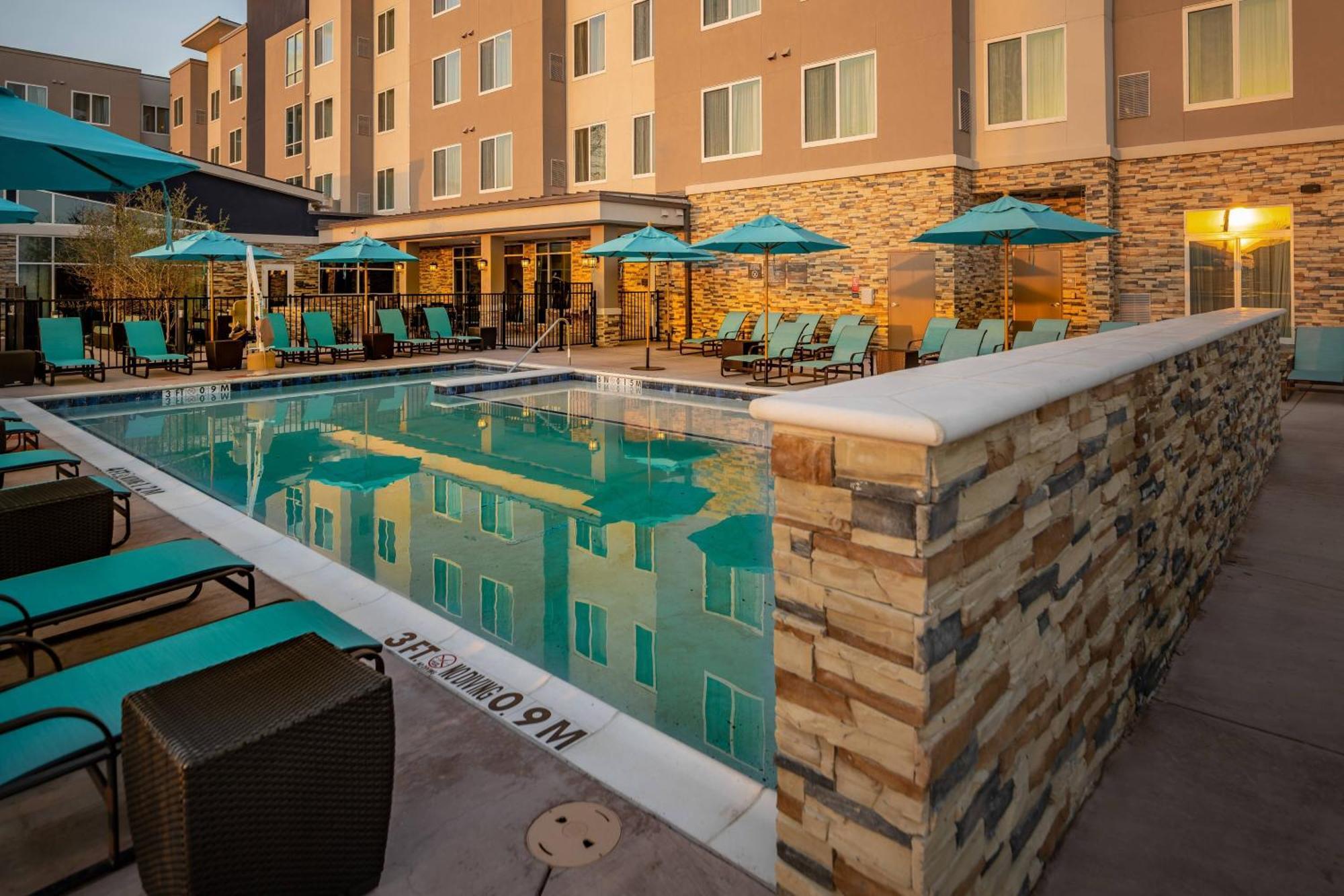 Residence Inn By Marriott Dallas At The Canyon Exterior foto